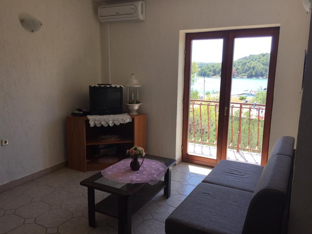 Apartments Davor Jadrtovac Luaran gambar